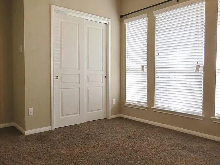 517 Wedgwood Dr — Photo 14