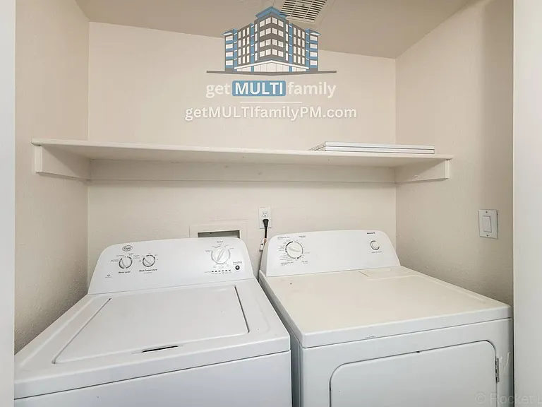 11640 N 51st Ave #237 — Photo 30