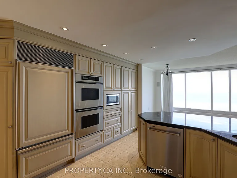 2045 Lake Shore Blvd W #3701 — Photo 7