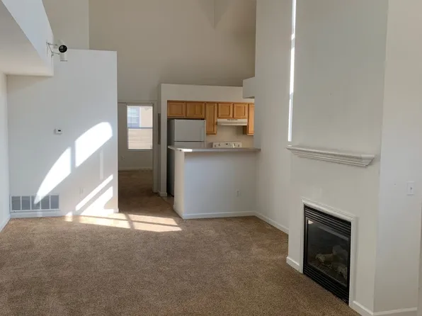 906 Lucca Dr, Evans, CO 80620