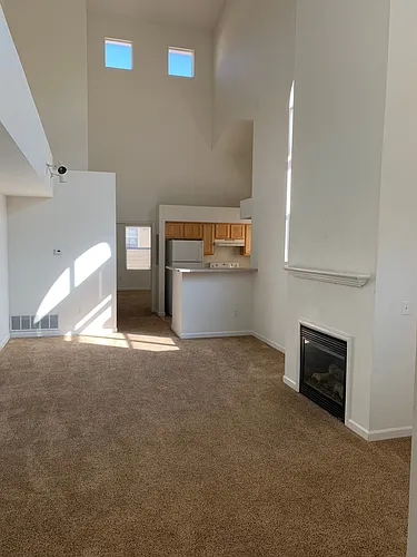 906 Lucca Dr Photo 1