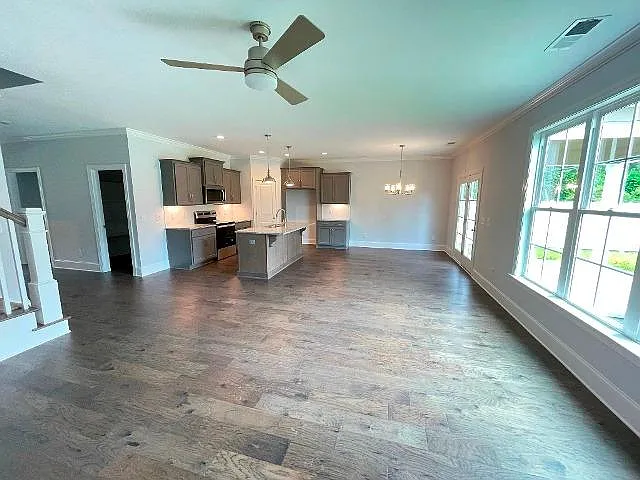 3600 Colony Woods Dr — Photo 13