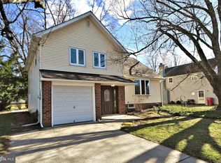 1024 Mueller Rd, Warminster, PA 18974