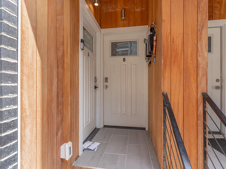 1731 Ingersoll St #B — Photo 17