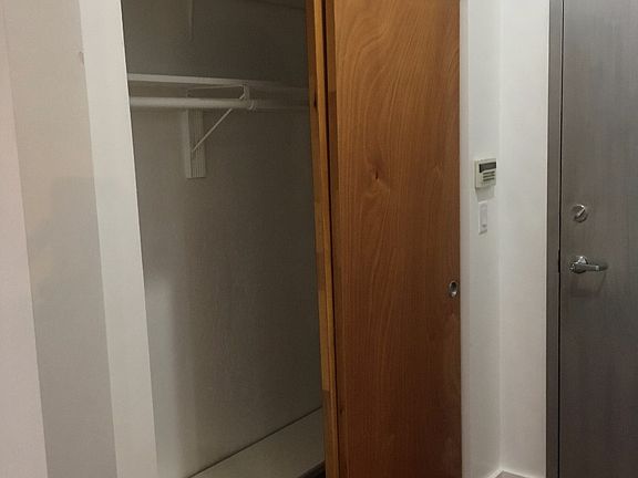 4th image of 100 Pearl St #4H