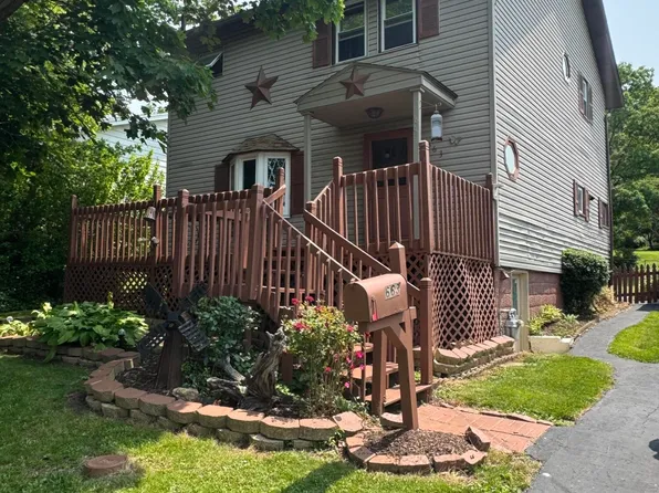 663 Lake Ave, Altoona, PA 16602