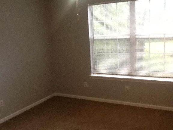 3rd image of 2569 McElroy St #1