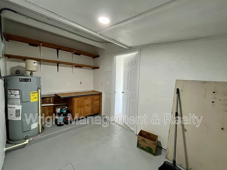 704 Torrey Pines Ave — Photo 18