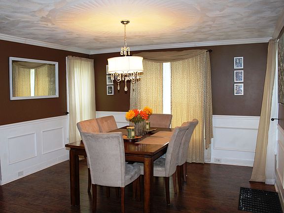 Elegant Dining Room