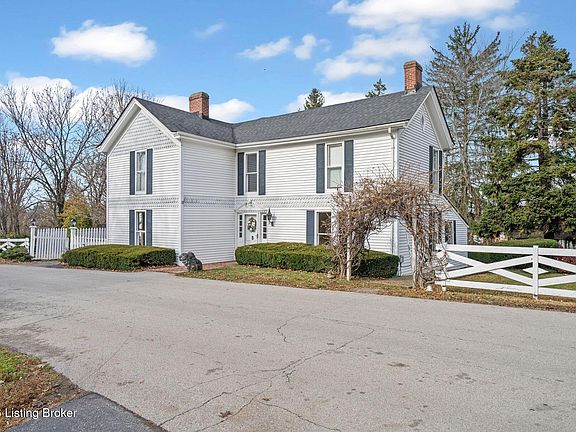 3rd image of 138 Rollington Rd