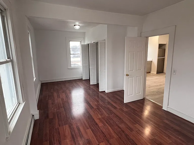247 Elm St #2 — Photo 5
