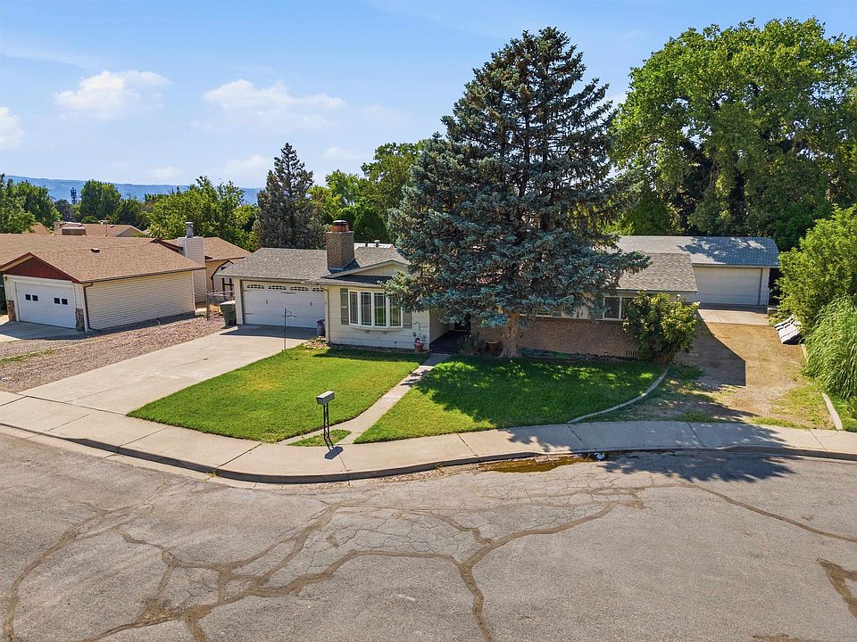1st image of 565 Normandy Dr
