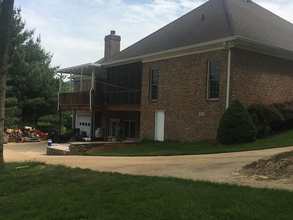 1st image of 1726 Riverhaven Dr