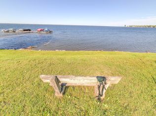 7399 Mapleview Rd, Cicero, NY 13039