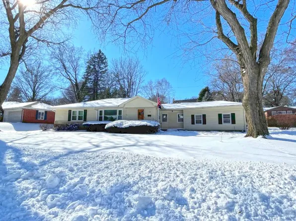 18 Mayridge Dr, Shenandoah, IA 51601