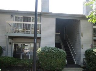 33 Beaconsfield Pl, Somerset, NJ 08873