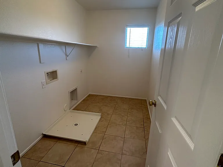 21372 N Sunset Dr — Photo 21