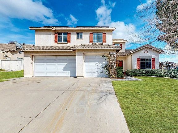 2nd image of 24330 Lenox Ln