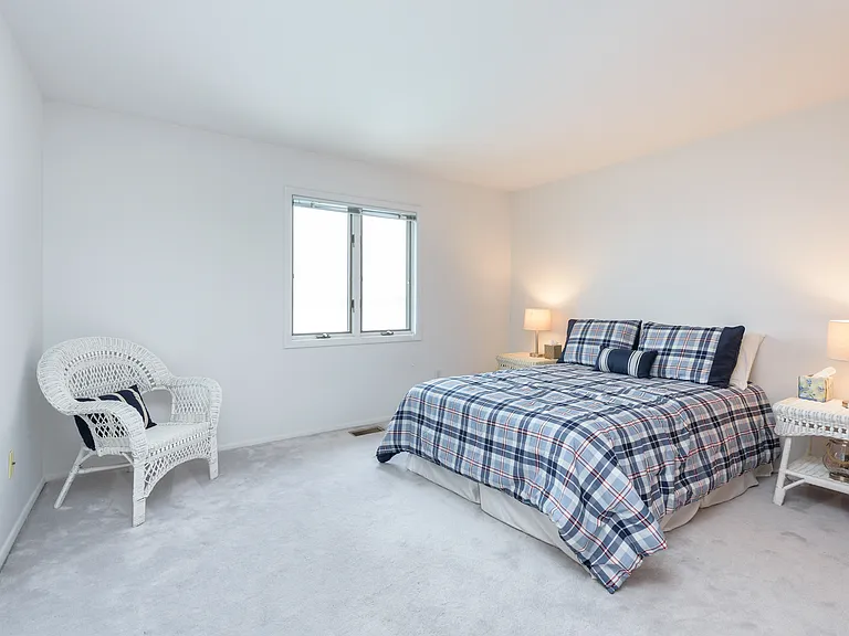 14 Canal Way — Photo 11