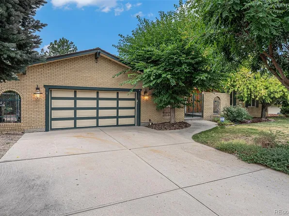 11802 W 77th Dr, Arvada, CO 80005