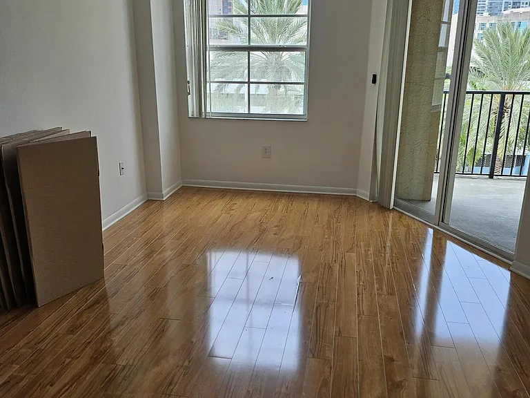 520 SE 5th Ave #3404 — Photo 9