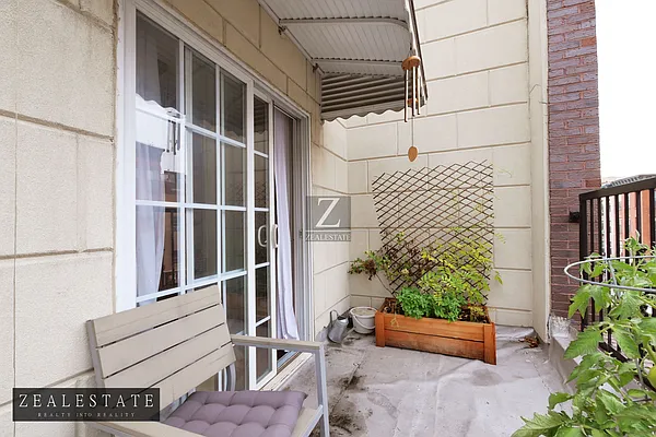 Rented by ZealEstate Group Inc | media 12