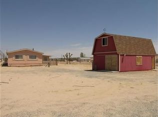 9049 Deep Creek Rd, Apple Valley, CA 92308