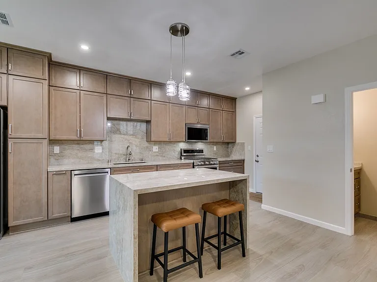 540 Sutters Mill Rd — Photo 27