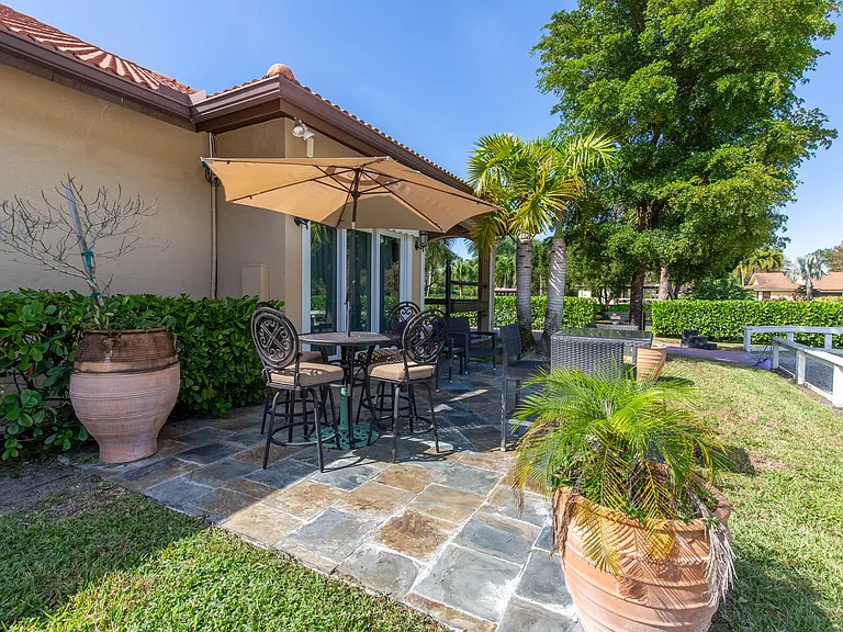 14943 Paddock Dr — Photo 28