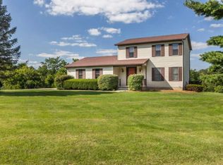 768 W William St, Delaware, OH 43015