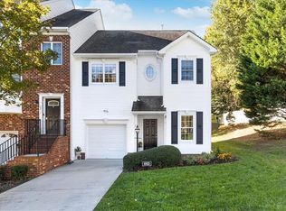6921 Stratford Townes Way, Richmond, VA 23225