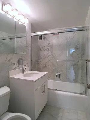 Rented by Anchor Associates | media 11