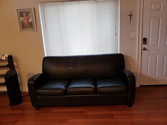 4th image of 5122 11th Ave S