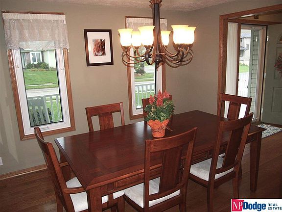 2nd image of 2114 Eagle Crest Dr