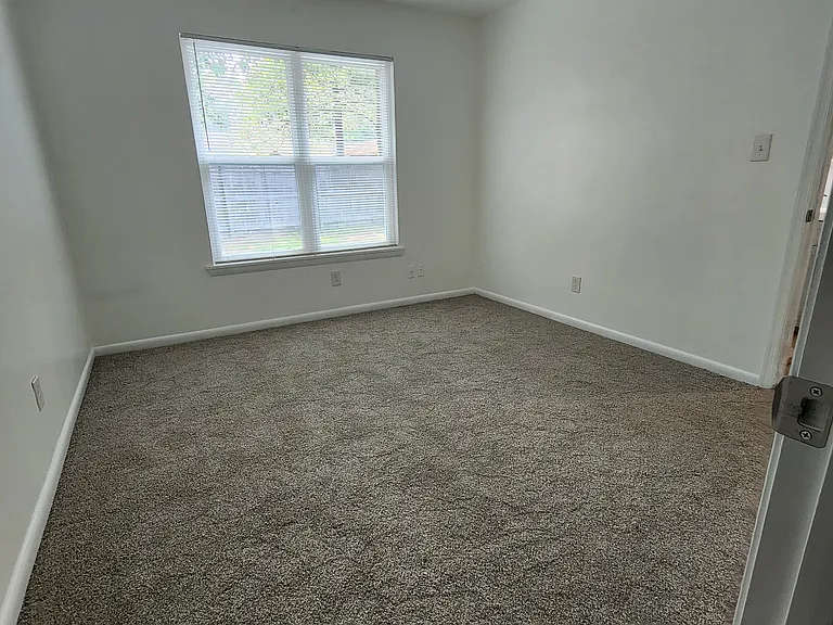 300 Hurdle Dr #A — Photo 20
