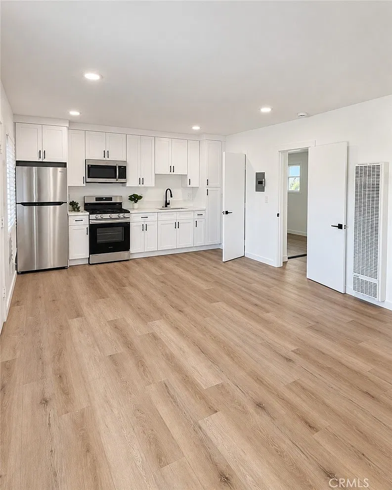 1 bed, 600 sqft, $2,100 — Photo 1