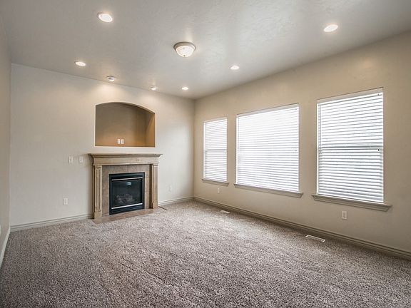 5th image of 3426 W Zermatt Dr