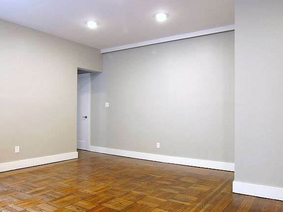 4th image of 291 Lincoln Pl APT 7C
