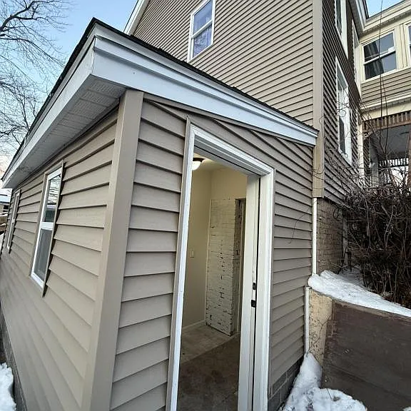 27 South St — Photo 1