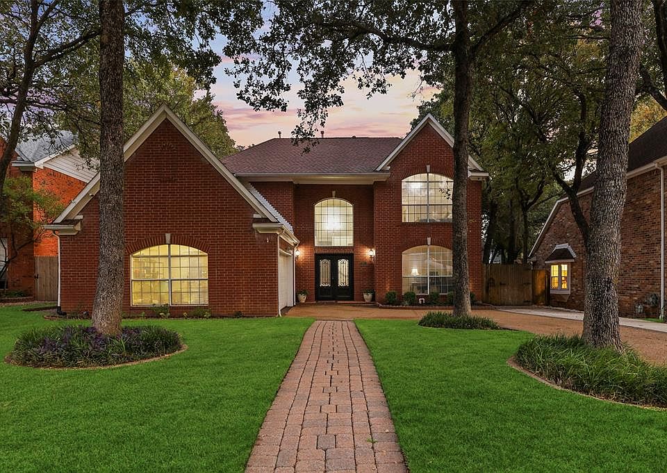 1st image of 1813 Branch Hollow Ln