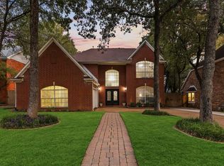 1813 Branch Hollow Ln, Grapevine, TX 76051