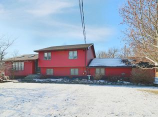 479 Toleman Rd, Rock Tavern, NY 12575