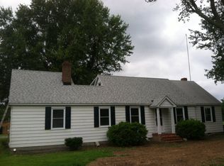 153 Kennardstown Rd, Deltaville, VA 23043