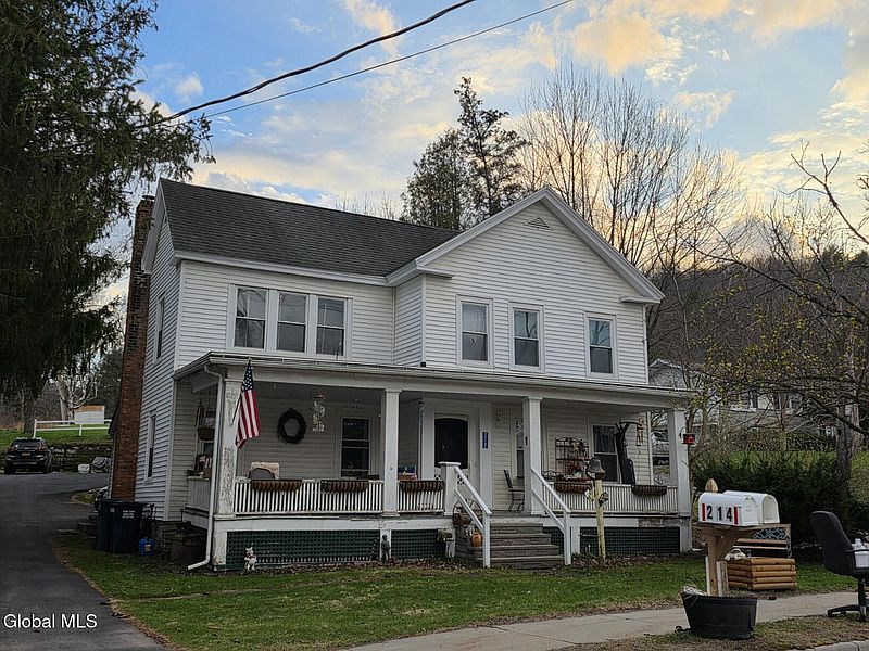 2nd image of 214 W Main Street #212-214