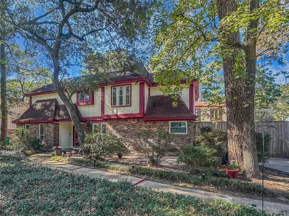 17423 Fairway Oaks Dr, Spring, TX 77379