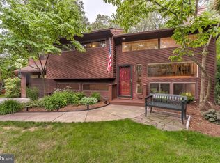 307 Gregson Dr, Severna Park, MD 21146