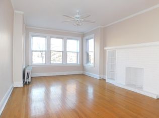 806 Seward St #20, Evanston, IL 60202