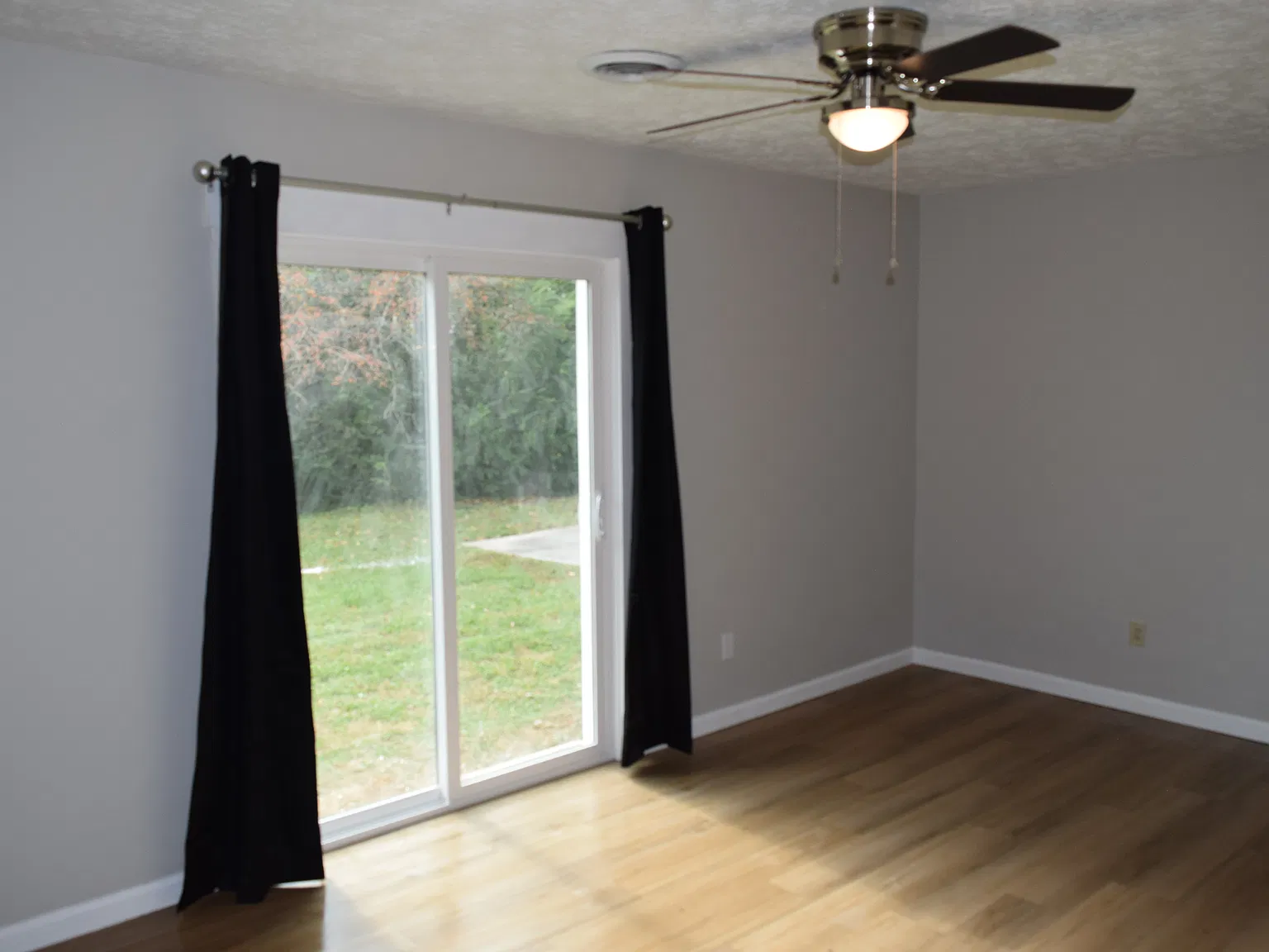 1 bed, 650 sqft, $1,195 — Photo 3