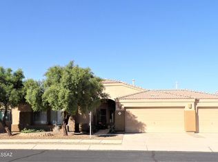 11775 N Crescendo Dr, Oro Valley, AZ 85737