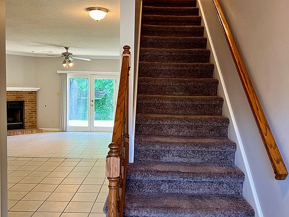 Foyer and staircase to upstairs